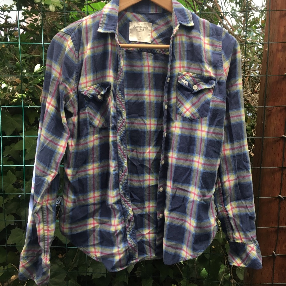Women’s Abercrombie and Fitch flannel
